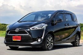จายรถมือสอง 2018 Toyota Sienta 1.5 V รถเก๋ง 5 ประตู 